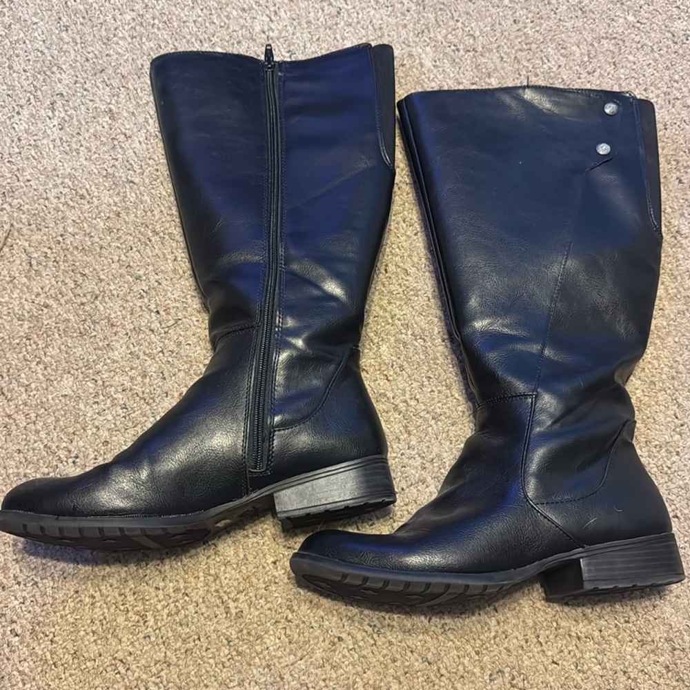 Black wide calf boots